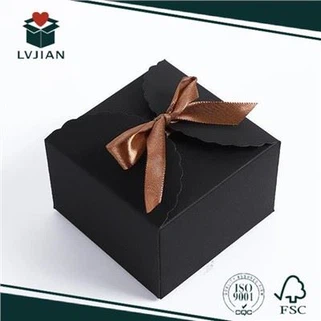 Kotak Kertas Hadiah Kecil